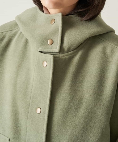 A de a.v.v（アードアー・ヴェ・ヴェ）の「（2WAY仕様）フェイクウールフーテッドコート（ブルゾン・レディース・ベージュ/カーキ・39）」の17枚目の写真