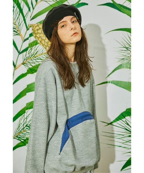 And A(アンドエー)の「AlexanderLeeChang アレキサンダーリーチャン / BIG TWILL CREW ビッグツイル クルーネックスウェット トレーナー / AC012201(スウェット・メンズ・グリーン/グレー/チャコール・2/3)」の4枚目の写真