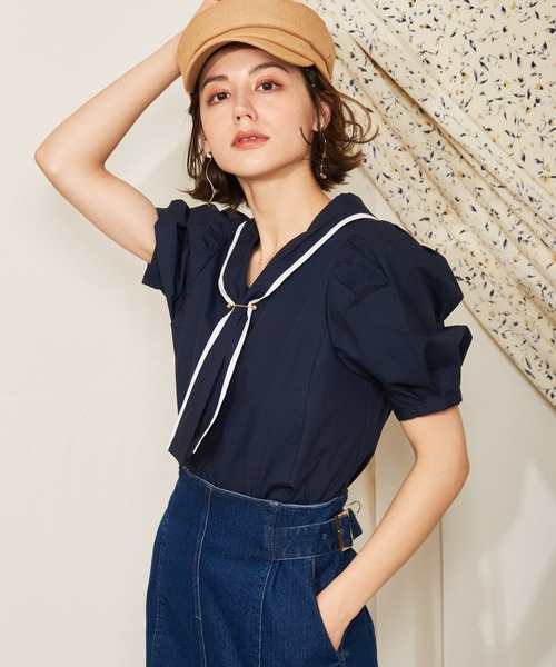 NOELA(ノエラ)の「ゴールドパーツタイブラウス(シャツ/ブラウス・レディース・ベージュ/ネイビー/オフホワイト・フリー)」の19枚目の写真