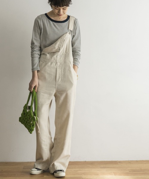 URBAN RESEARCH(アーバンリサーチ)の「セミフレアオーバーオール(サロペット/オーバーオール・レディース・ブラック/ホワイト系その他・38/36)」の15枚目の写真