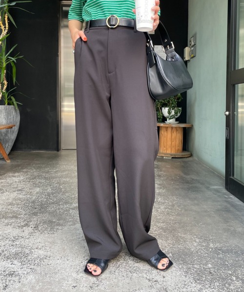 CIAOPANIC(チャオパニック)の「カラーベーカーパンツ(その他パンツ・レディース・ブラック/ピンク/イエロー/ブルー・SMALL/MEDIUM)」の1枚目の写真