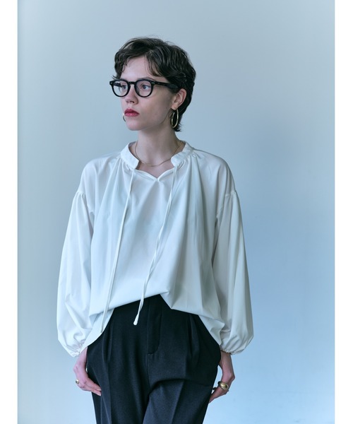 HANNE（アン）の「ボリュームスリーブブラウス（シャツ/ブラウス・レディース・ホワイト/ブラック・フリー）」の9枚目の写真