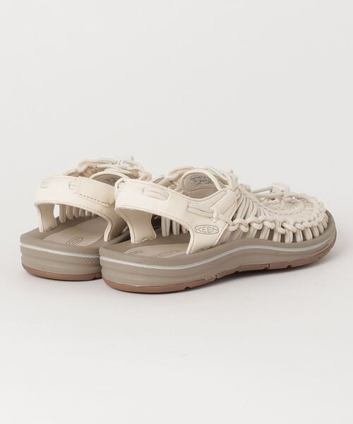 KEEN（キーン）の「KEEN/キーン　UNEEK　ユニーク　サンダル（サンダル・レディース・ホワイト・6/8/7）」の2枚目の写真