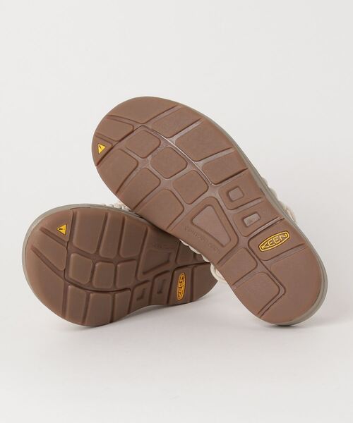 KEEN（キーン）の「KEEN/キーン　UNEEK　ユニーク　サンダル（サンダル・レディース・ホワイト・6/8/7）」の3枚目の写真