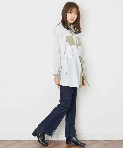 A de a.v.v(アードアー・ヴェ・ヴェ)の「ウエストドロスト襟配色ストライプシャツ(シャツ/ブラウス・レディース・グリーン/ベージュ・36/38)」の10枚目の写真
