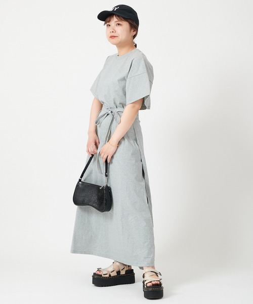 U by SPICK&SPAN（ユーバイスピックアンドスパン）の「2WAYカシュクールドレス◆（ワンピース・レディース・ブラック/ベージュ/グレー・FREE）」の19枚目の写真