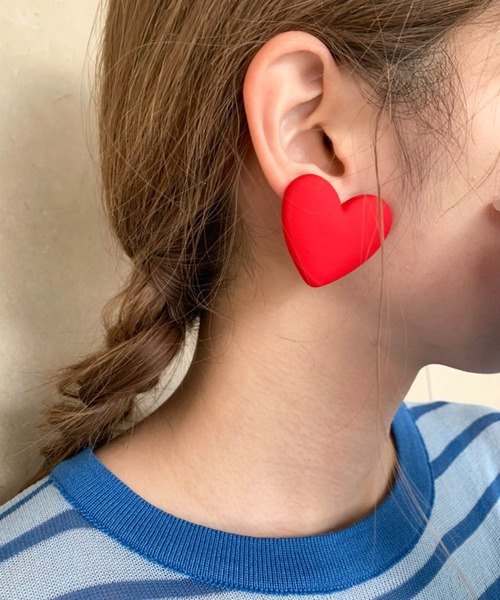 lala Born（ララボーン）の「ビッグハートピアス（ピアス（両耳用）・レディース・ピンク/イエロー/オレンジ/ブルー/グリーン/レッド・FREE）」の7枚目の写真