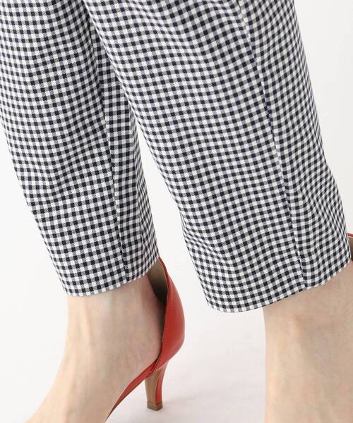 index(インデックス)の「◆透け防止テーパードパンツ【WEB限定サイズ】(その他パンツ・レディース・ブラック系1/ホワイト系/ネイビー/ライトグレー・40/42/38/36)」の10枚目の写真