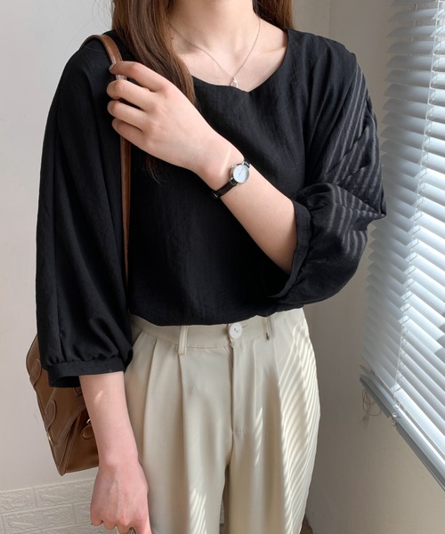 Diosfront(ディオスフロント)の「ラウンドネックドルマンブラウス(シャツ/ブラウス・レディース・イエロー/ブルー/グリーン/アイボリー/ブラック・FREE)」の11枚目の写真