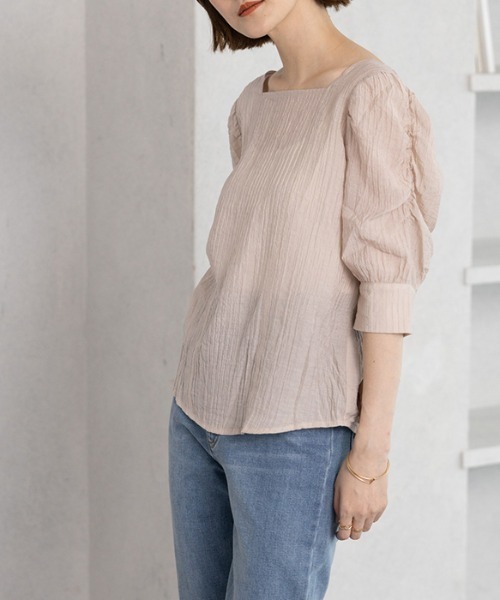 GeeRA（ジーラ）の「スクエアネックパワショルブラウス（シャツ/ブラウス・レディース・ベージュ/オレンジ・MEDIUM/LARGE/X-LARGE）」の5枚目の写真