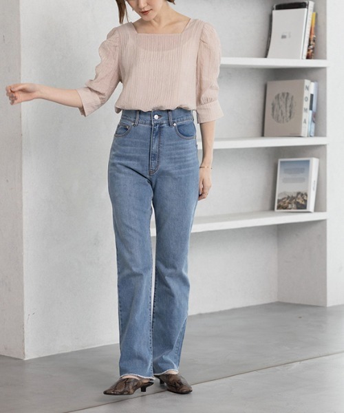 GeeRA（ジーラ）の「スクエアネックパワショルブラウス（シャツ/ブラウス・レディース・ベージュ/オレンジ・MEDIUM/LARGE/X-LARGE）」の8枚目の写真
