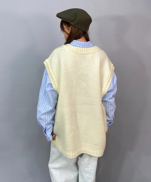 ROXY(ロキシー)の「ROXY SKATE/ロキシースケート 無地/ゼブラ柄/ニットベスト RSR224609T(ベスト・レディース・ホワイト/マルチ・M/L)」の17枚目の写真