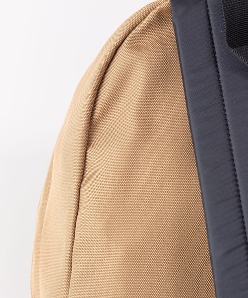 Dickies(ディッキーズ)の「【DICKIES/ディッキーズ】 シンプルデイパック(バックパック/リュック・メンズ・オレンジ/ブラック/カーキ/ベージュ・FREE)」の7枚目の写真