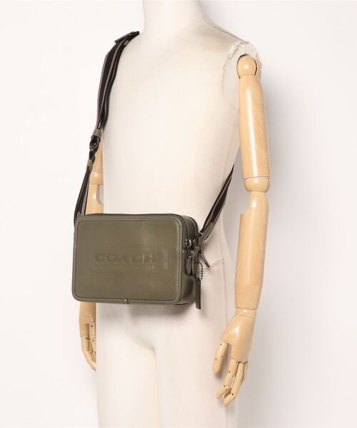 COACH（コーチ）の「チャーター クロスボディ 24・コーチ バッジ