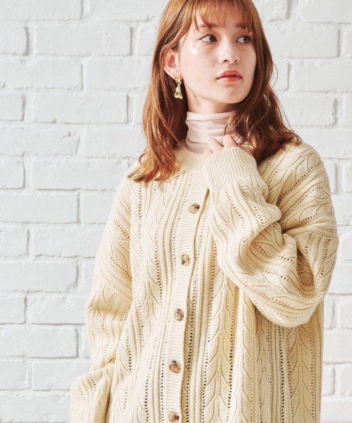acro（アクロ）の「ケーブル柄カーディガン/AC1457（ニット/セーター・レディース・ブラック/ブラウン/アイボリー/グリーン/グレー/オレンジ・ﾌﾘ-）」の2枚目の写真