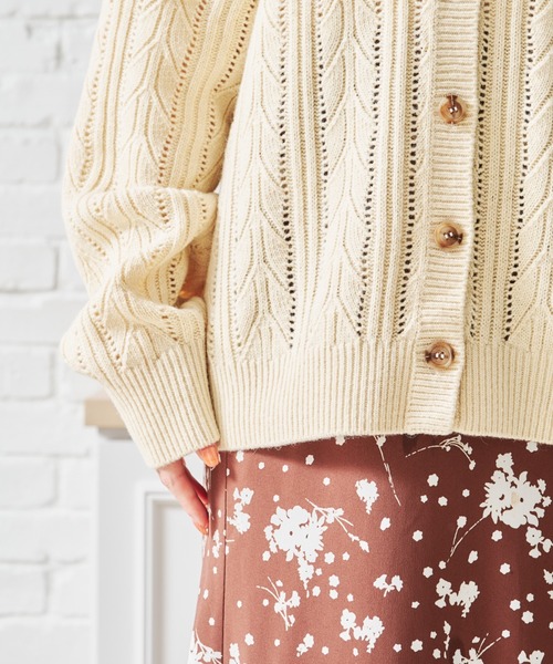 acro（アクロ）の「ケーブル柄カーディガン/AC1457（ニット/セーター・レディース・ブラック/ブラウン/アイボリー/グリーン/グレー/オレンジ・ﾌﾘ-）」の17枚目の写真