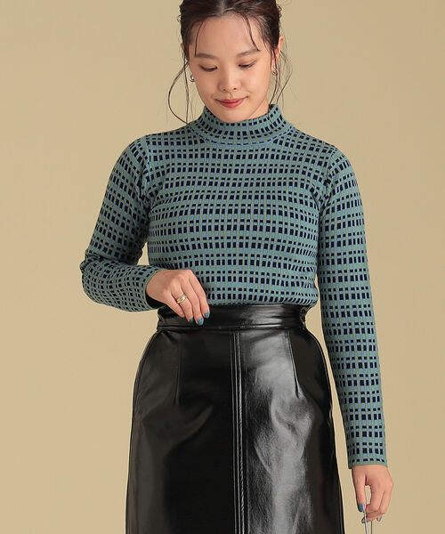 Ray BEAMS(レイビームス)の「Ray BEAMS / カラー チェック ハイネック ニット(Tシャツ/カットソー・レディース・ブルー/オレンジ・ONE SIZE)」の17枚目の写真