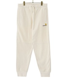 Carhartt WIP（カーハートダブリューアイピー）の「Carhartt WIP / カーハート ワークインプログレス：AMERICAN SCRIPT JOGGING PANT：I027042-22SS[NOA]（スウェットパンツ・メンズ）」