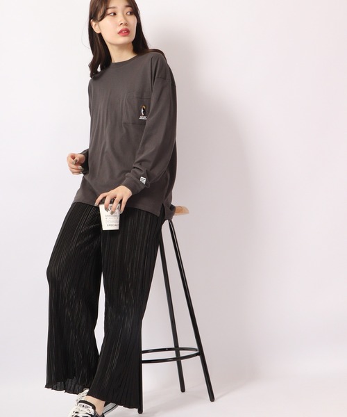 FUNALIVE(ファンアライブ)の「BF2 select Soar Out Door オーバーサイズ ペンギン 刺繍 ポケ付き ロングスリーブTシャツ(Tシャツ/カットソー・メンズ・ブラック/ピンク/ブルー/グレイッシュベージュ・LL/M/L)」の15枚目の写真