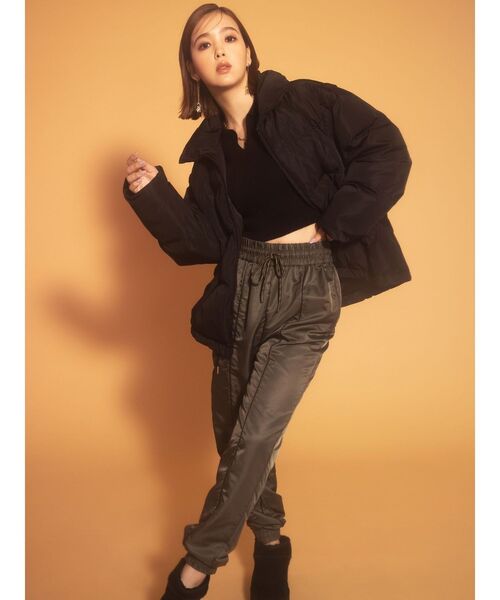 CALNAMUR(カルナムール)の「ナイロンカラーパンツ(その他パンツ・レディース・カーキ/オレンジ・FREE)」の5枚目の写真