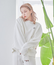 Dita Muaj. | 【ZOZO限定】Muaj.刺繍 ワンポイント裏起毛トレーナー(スウェット)