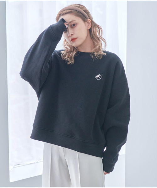 Dita Muaj.(ディータムアージュ)の「【ZOZO限定】Muaj.刺繍 ワンポイント裏起毛トレーナー(スウェット・レディース・ホワイト/ブラック・M/L)」の14枚目の写真