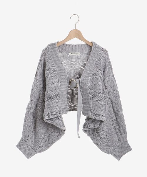 MAJESTIC LEGON(マジェスティックレゴン)の「バックル付きケーブルボレロ(カーディガン/ボレロ・レディース・チャコールグレー/ブラック/ブラウン/アイボリー/グレー・MEDIUM)」の5枚目の写真