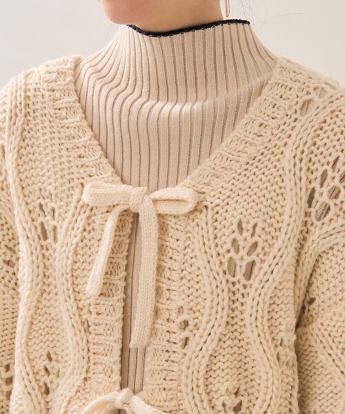 FREAK'S STORE(フリークスストア)の「バルキー柄編みリボンニットカーディガン(カーディガン/ボレロ・レディース・ブラック/オフホワイト・フリ-)」の15枚目の写真