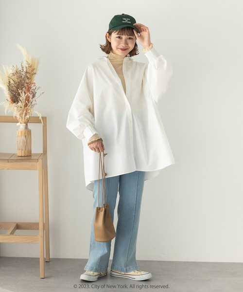 SLURR（スラ―）の「ビックシルエットシャツ（シャツ/ブラウス・レディース・サックスブルー系3/オフホワイト/ピンク系その他/サックスブルー・FREE）」の9枚目の写真