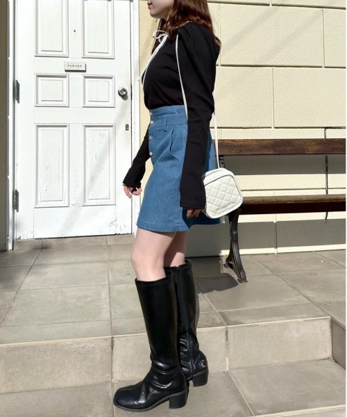 OLIVE des OLIVE（オリーブデオリーブ）の「白衿リボンプルオーバー（Tシャツ/カットソー・レディース・ブラック/オフホワイト/サックスブルー・FREE）」の11枚目の写真