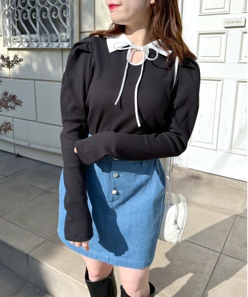 OLIVE des OLIVE（オリーブデオリーブ）の「白衿リボンプルオーバー（Tシャツ/カットソー・レディース・ブラック/オフホワイト/サックスブルー・FREE）」の13枚目の写真