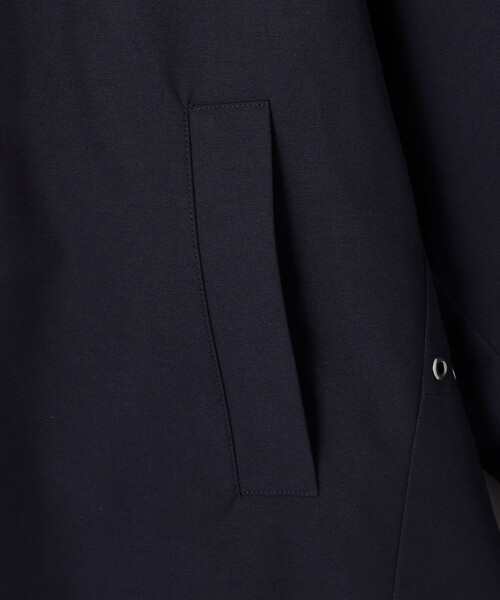 VACHEMENT（ヴァシュモン）の「VACHEMENT/ヴァシュモン リサイクルシェルタフタアノラック / ミドル丈ブルゾン / 撥水加工（マウンテンパーカー・レディース・ネイビー/ブラック・ﾌﾘ-）」の7枚目の写真