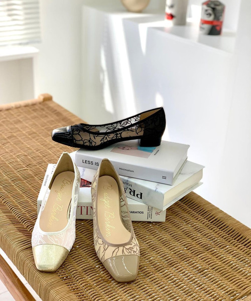 Bridget Birkin(ブリジットバーキン)の「【Bridget Birkin】花柄レースコンビパンプス(531012)(パンプス・レディース・アイボリー/ブラック/ベージュ・22.5/23/24.5/23.5/24)」の8枚目の写真