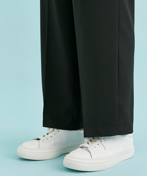 CITY TOKYO（シティトウキョウ）の「リネンライクワンタックストレートパンツ（スラックス・メンズ・ブラック/グレイッシュベージュ/ライトグレー・2/1）」の13枚目の写真