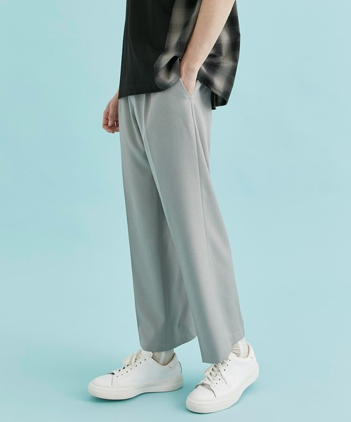 CITY TOKYO（シティトウキョウ）の「リネンライクワンタックストレートパンツ（スラックス・メンズ・ブラック/グレイッシュベージュ/ライトグレー・2/1）」の14枚目の写真