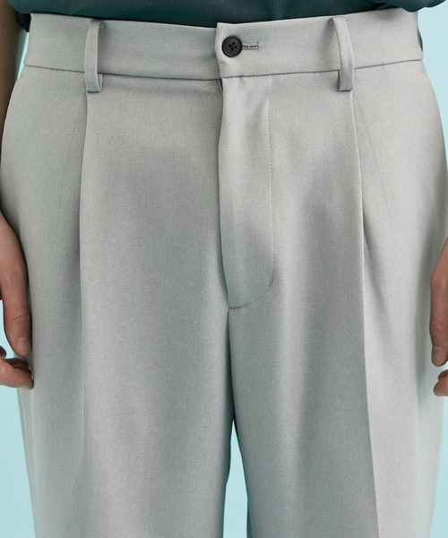 CITY TOKYO（シティトウキョウ）の「リネンライクワンタックストレートパンツ（スラックス・メンズ・ブラック/グレイッシュベージュ/ライトグレー・2/1）」の20枚目の写真