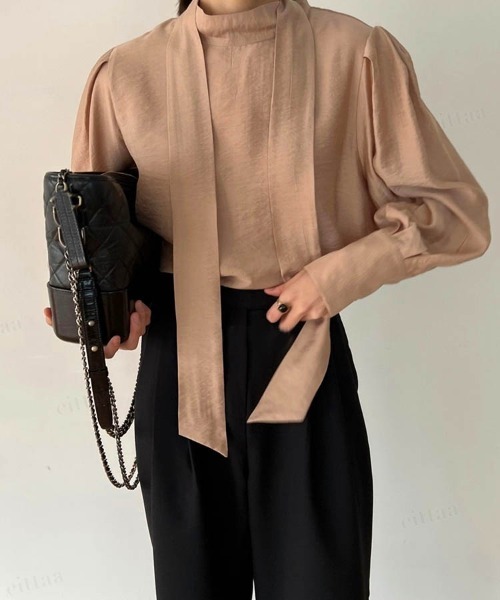 Dalfwin（ダールフィン）の「2023SS 春新作　韓国ファッション ブラウス レディース　バックリボンヴィンテージサテンブラウス リボン パフスリーブ トップス　2023SS シアー（シャツ/ブラウス・レディース・ベージュ/アイボリー・FREE）」の11枚目の写真