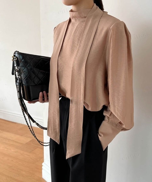 Dalfwin（ダールフィン）の「2023SS 春新作　韓国ファッション ブラウス レディース　バックリボンヴィンテージサテンブラウス リボン パフスリーブ トップス　2023SS シアー（シャツ/ブラウス・レディース・ベージュ/アイボリー・FREE）」の14枚目の写真