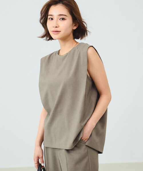 B:MING by BEAMS（ビーミングバイビームス）の「【セットアップ】タック ブラウス × テーパードパンツ（セットアップ・レディース・ブラック/ホワイト×ブルー/モカ・MEDIUM/SMALL）」の14枚目の写真