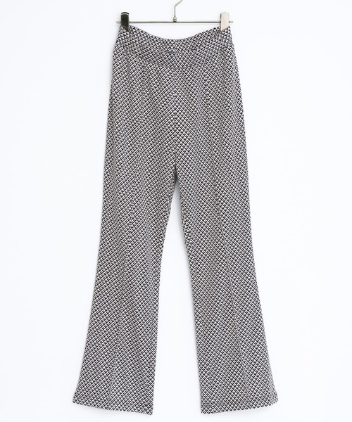 osharewalker（オシャレウォーカー）の「『カットソージャカードフレアパンツ』（その他パンツ・レディース・ブラック/イエロー・1/2）」の20枚目の写真