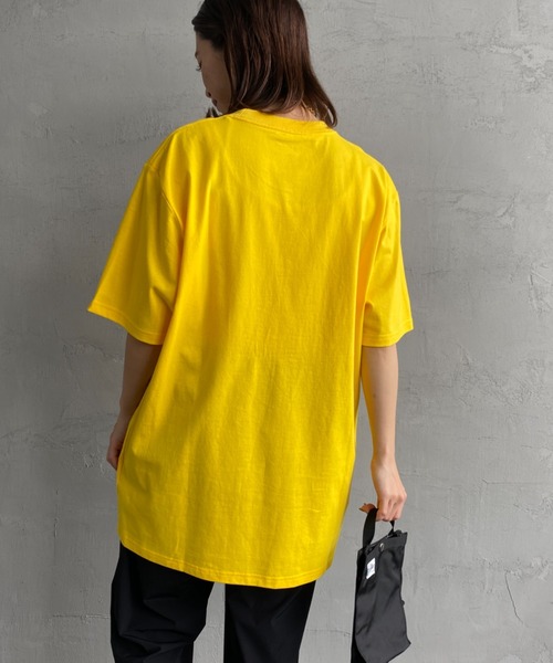 Carhartt WIP（カーハートダブリューアイピー）の「[carhartt WIP/カーハートダブリューアイピー] UNIVERSITY カレッジロゴ ショートスリーブTシャツ（Tシャツ/カットソー・レディース・ブラック/イエロー/ホワイト/グリーン・M/L/XL）」の14枚目の写真