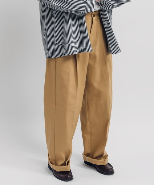 MUHET(ミュエータ)の「ストレートチノパンツ(チノパンツ・レディース・ネイビー/ベージュ/オフホワイト・SMALL/X-LARGE/MEDIUM)」の14枚目の写真