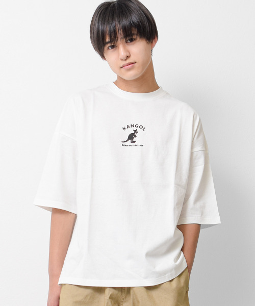 KANGOL KIDS(カンゴールキッズ)の「KANGOL 別注バックロゴスーパービッグTシャツ(Tシャツ/カットソー・キッズ・ブラック/チャコールグレー/オフホワイト・120/130/140/150)」の4枚目の写真