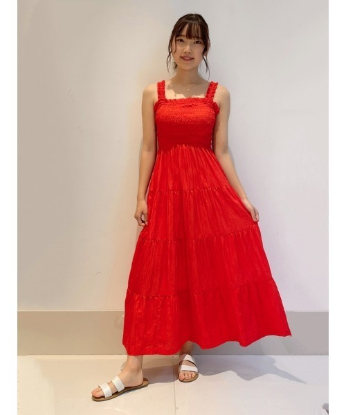 GAP(ギャップ)の「スモッキングギャザーティアードマキシワンピース(ワンピース・レディース・レッド・XS/S/M/L/XXS)」の5枚目の写真