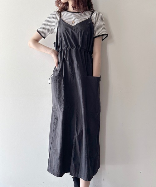 one way（ワンウェイ）の「ナイロンキャミワンピース（ジャンパースカート・レディース・ダークグリーン/ブラック/ベージュ・FREE）」の2枚目の写真