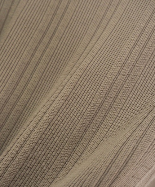 Crisp（クリスプ）の「ランダムリブ2wayキャミソール（キャミソール・レディース・チャコールグレー/ベージュ・FREE）」の14枚目の写真