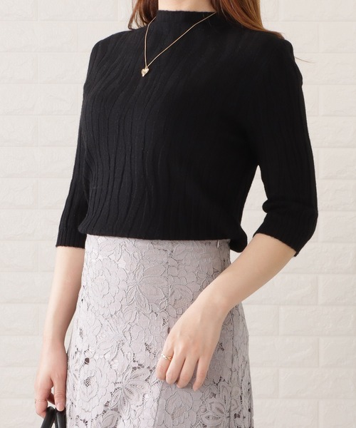 Lace Ladies(レースレディース)の「半袖ボトルネック凹凸模様プルオーバー(シャツ/ブラウス・レディース・ベージュ/ピンク/ブルー/ブラック・FREE)」の18枚目の写真