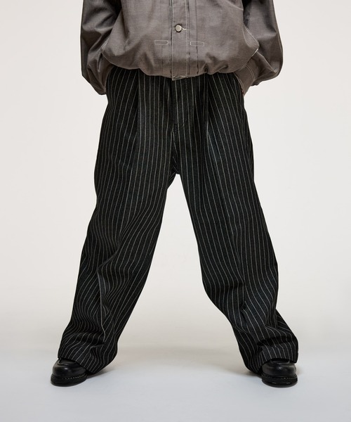 1 TUCK DENIM TROUSERS / ワンタックデニムトラウザー（デニムパンツ