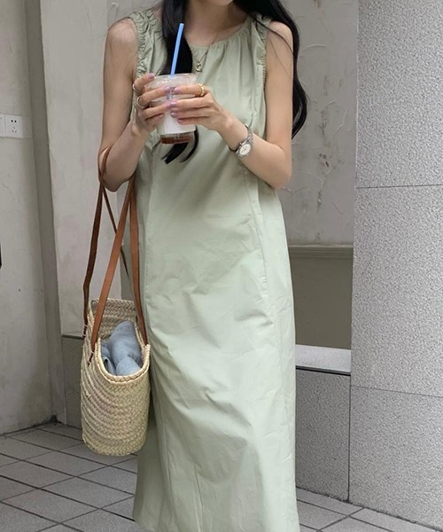 FREE STYLISTS(フリー スタイリスト)の「YUGA_YGMC ノースリーブ Aラインワンピース(ワンピース・レディース・ホワイト/ライトグリーン・FREE)」の7枚目の写真