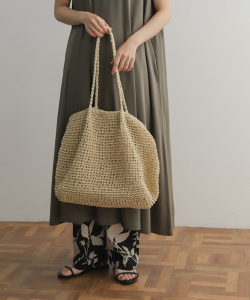 URBAN RESEARCH DOORS（アーバンリサーチドアーズ）の「ペーパープレーンカゴバッグ（トートバッグ・レディース・ベージュ/ホワイト系その他・-）」の5枚目の写真